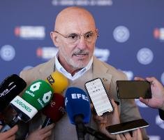 星空体育-德拉富恩特：西甲海外赛若符合足球利益就得支持 亚马尔三观很正