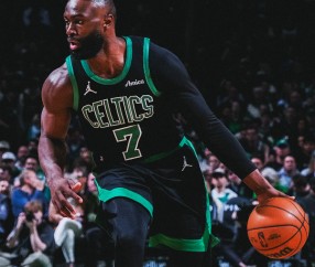 塔图姆20+14+7布朗划水，二轮中锋半场22分，绿军送奇才11连败